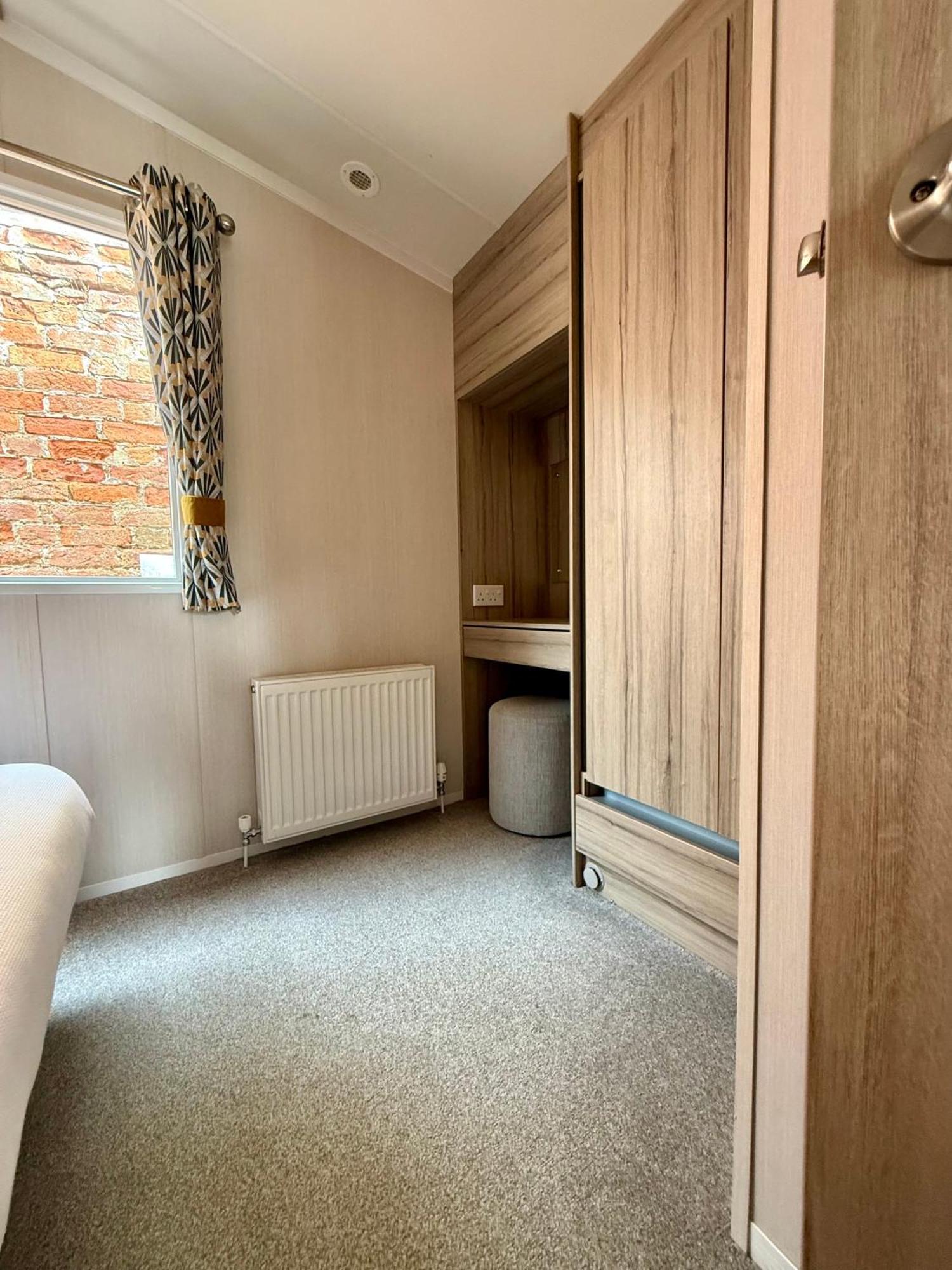 The Trout Van - Beautiful, Luxury Static Caravan Aberlour Exteriör bild